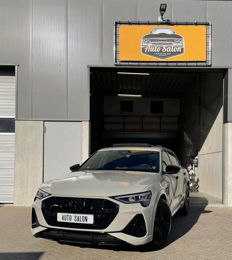 Behoud de waarde van uw voertuig door uw nieuwe auto te coaten.